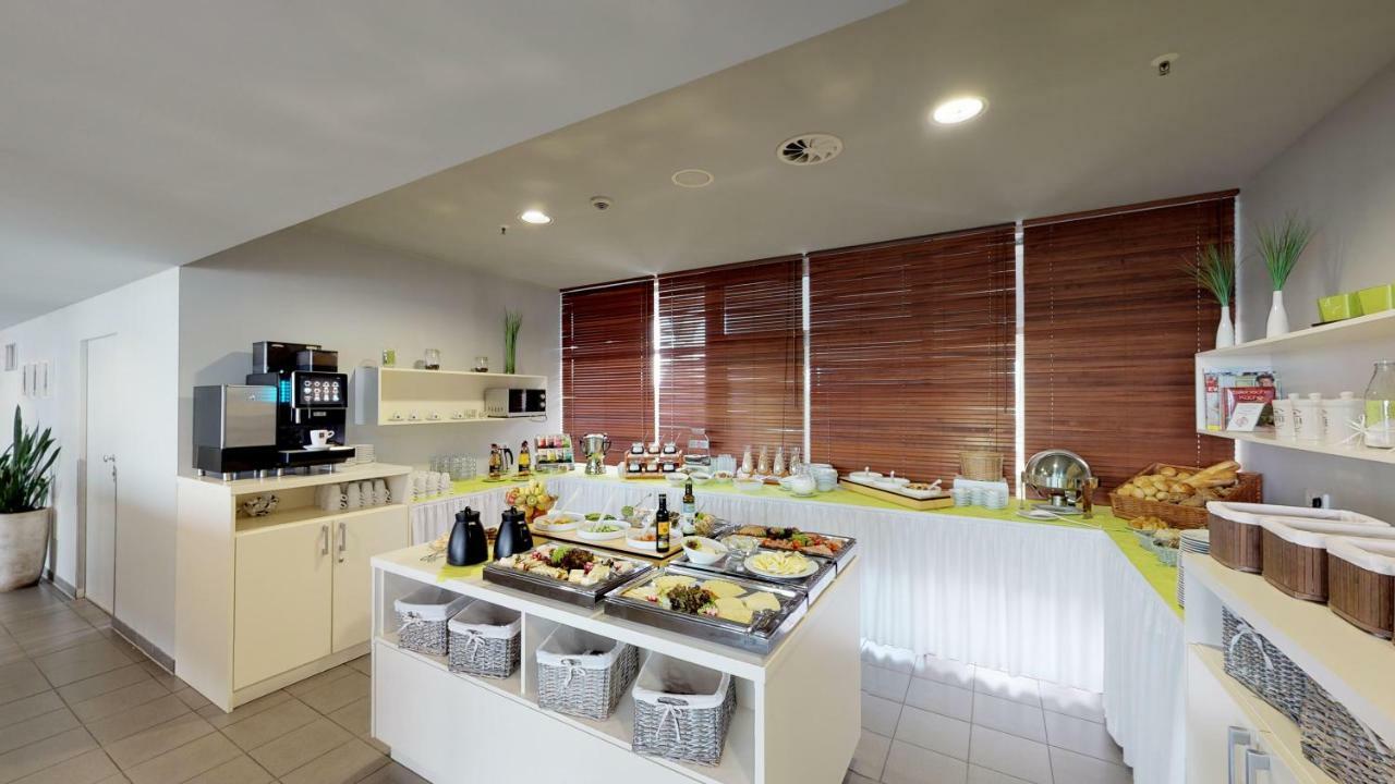קמניץ Biendo Hotel מראה חיצוני תמונה